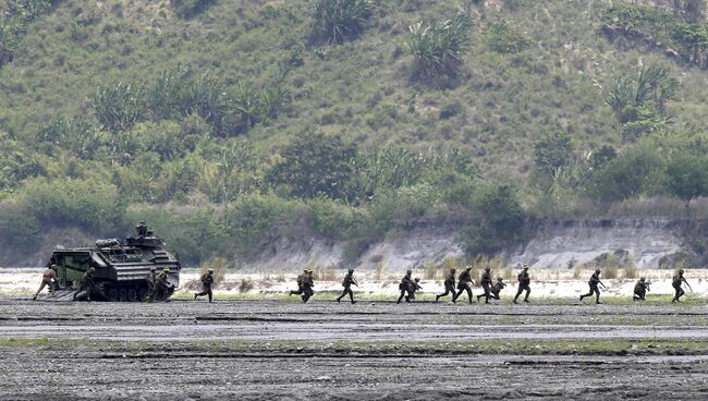 Совместные военные учения США и Филиппин. Архивное фото