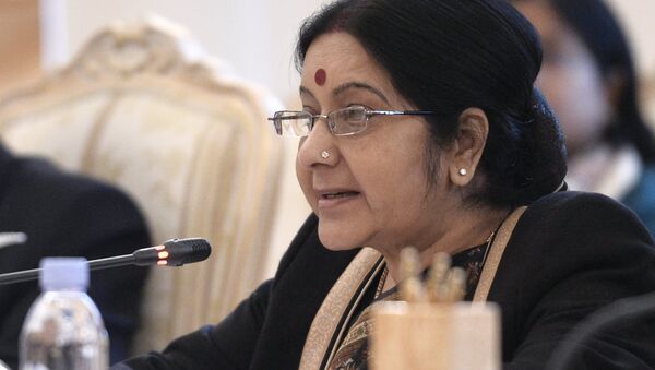 Министр иностранных дел Индии Сушма Сварадж на пленарном заседании глав МИД России, Индии и Китая (РИК)