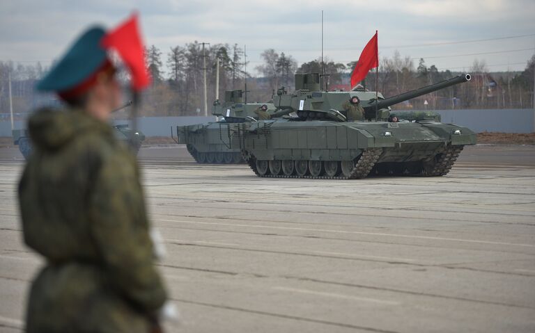 Танки Армата механизированной колонны войск Московского гарнизона Центрального военного округа