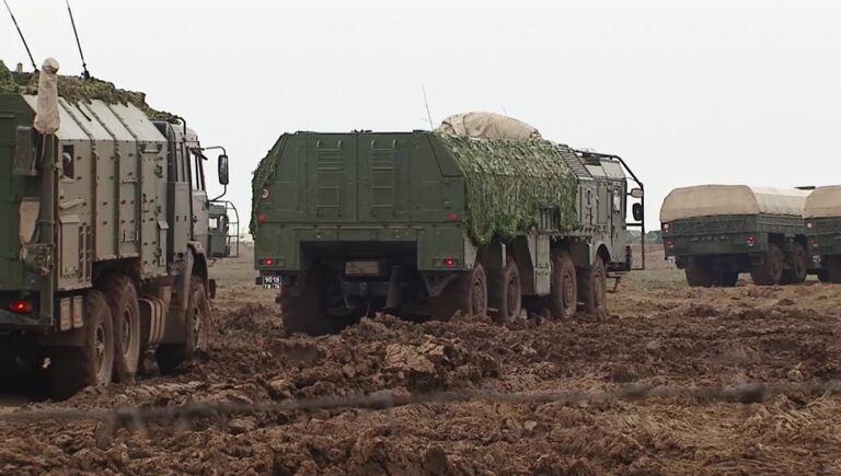 На полигоне в Астраханской области проведен боевой пуск ракеты из комплекса Искандер-М