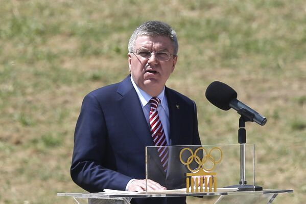 Глава МОК Томас Бах на церемонии зажжения огня XXXI летних Олимпийских игр 2016 года состоялась в Древней Олимпии, Греция