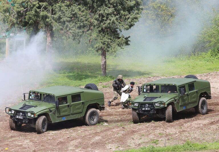 Совместные учения подразделений военной разведки государств-членов ОДКБ Поиск 2016 в Таджикистане