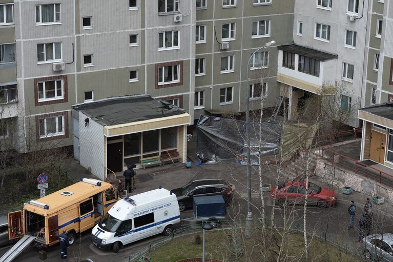 Склад оружия и боеприпасов нашли в подвале девятиэтажки на юге Москвы