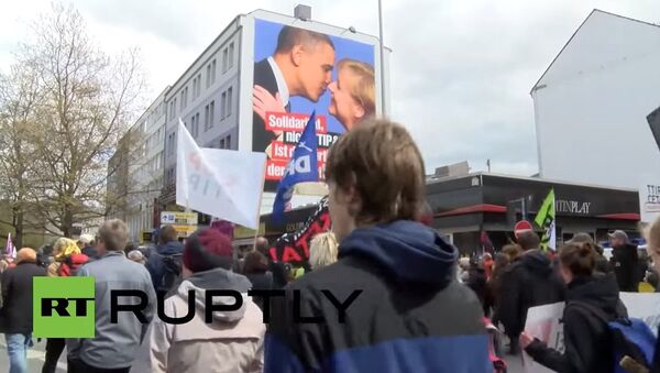 Опубликовано видео акции протеста против торгового соглашения ЕС и США