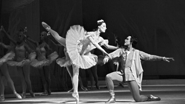 Майя Плисецкая и Николай Фадеечев в балете Спящая красавица
