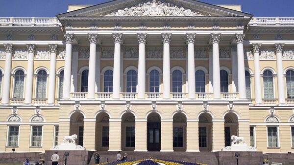 Фасад здания Русского музея