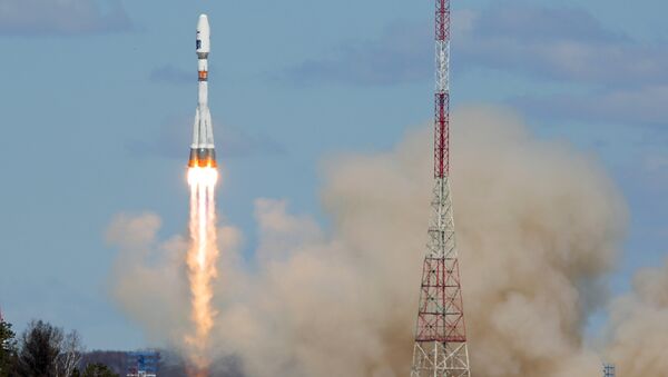 Ракета-носитель Союз-2.1а с тремя российскими спутниками Ломоносов, Аист-2Д и SamSat-218 стартовала с космодрома Восточный. Архивное фото