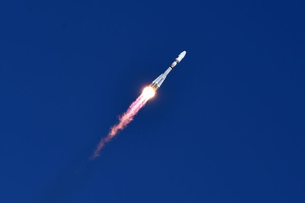Первый пуск ракеты-носителя с космодрома Восточный