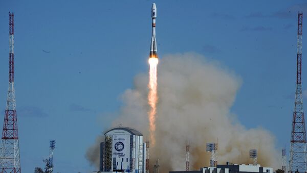 Первый пуск ракеты-носителя с космодрома Восточный. Архивное фото