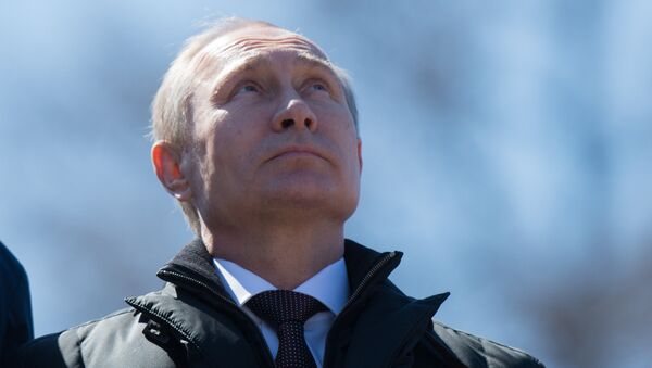 Президент РФ В. Путин на космодроме Восточный. Архивное фото