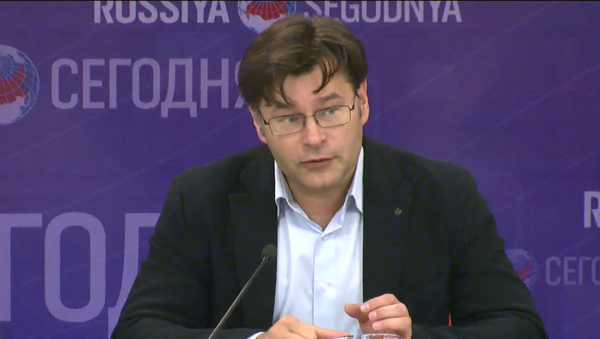 Алексей Мухин, генеральный директор Центра политической информации Алексей Мухин, генеральный директор Центра политической информации