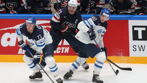 Матч между сборными Финляндии и США чемпионата мира по по хоккею в Санкт-Петербурге
