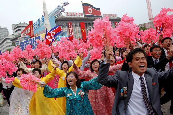 Парад на главной площади в Пхеньяне, Северная Корея