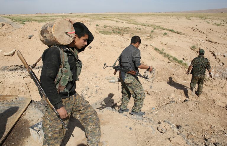 Бойцы сил сопротивления ИГИЛ в Синджаре, Ирак