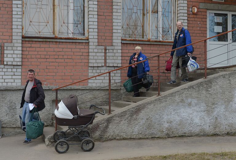 Детская бригада отделения экстренной консультативной  скорой медицинской помощи Архангельска готовится к выезду