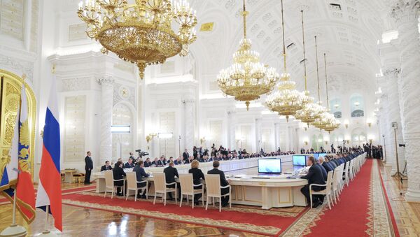 Президент России Владимир Путин проводит заседание Государственного совета РФ по развитию строительного комплекса и совершенствованию градостроительной сферы