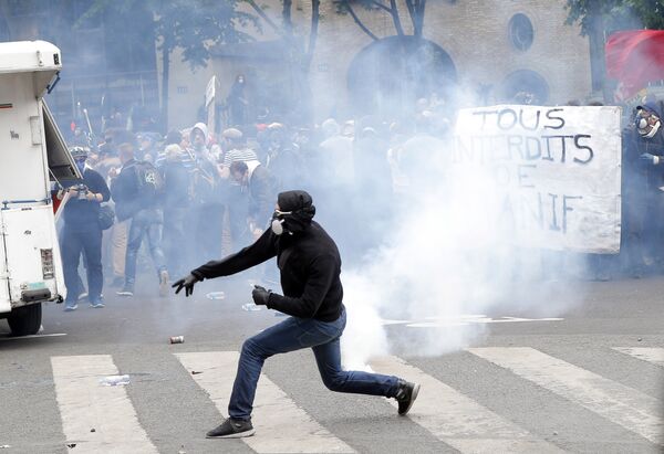 Беспорядки в Париже. 17 мая 2016
