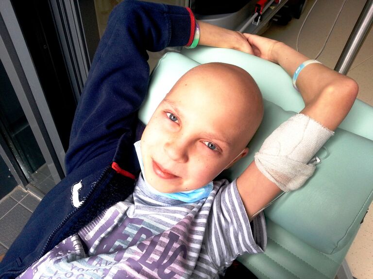 Двенадцатилетнему Андрею нужны средства на лечение рака Двенадцатилетнему Андрею нужны средства на лечение рака