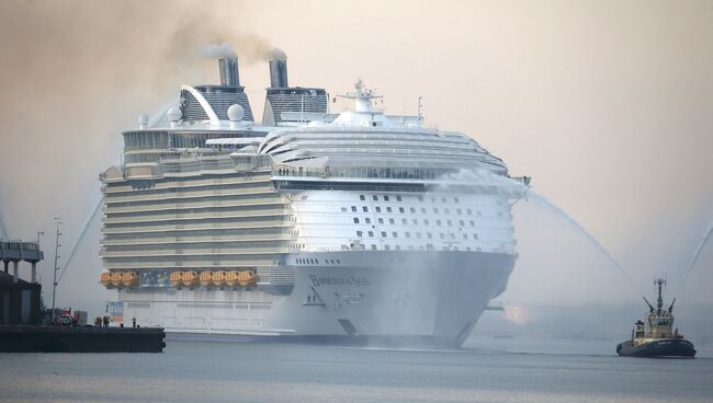 Самый большой круизный лайнер в мире — Harmony of the seas. Архивное фото