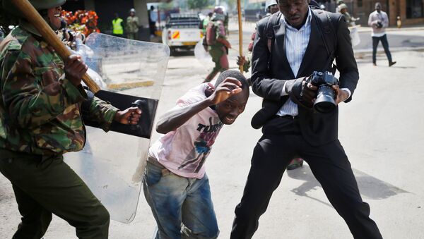 Столкновения полиции с протестующими в Найроби, Кения. Архивное фото