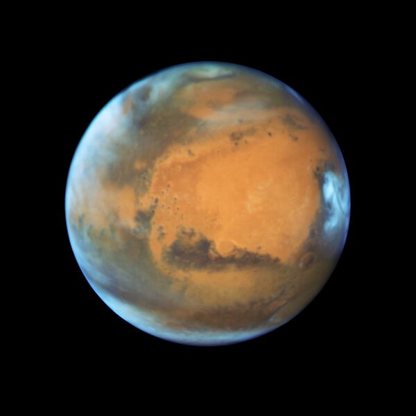 Фотография Марса, полученная Хабблом