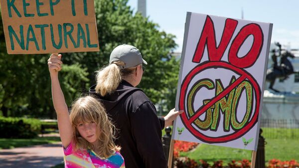 Акции протеста против продуктов с ГМО Марш против Монсанто в США
