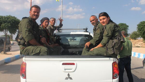 Солдаты Демократических сил Сирии. Архивное фото
