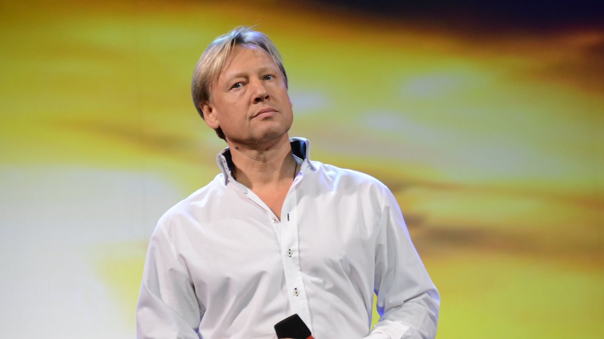 Актер Дмитрий Харатьян Актер Дмитрий Харатьян - РИА Новости, 1920