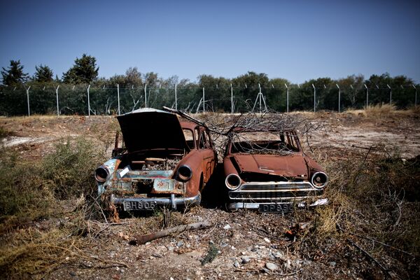Брошенные машины на Кипре