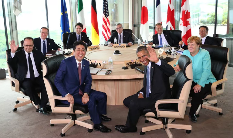 Лидеры стран-участниц саммита G7 в Японии. 26 мая 2016 года Лидеры стран-участниц саммита G7 в Японии. 26 мая 2016 года