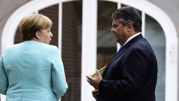 Канцлер Германии Ангела Меркель и вице-канцлер Зигмар Габриэль. Архивное фото