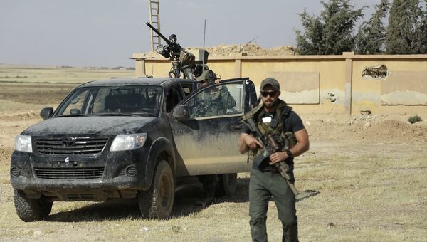 Американский спецназ в сирийской провинции Ракка. Архивное фото