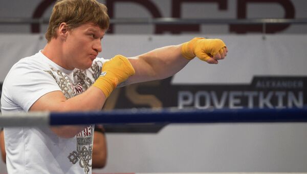 Российский боксер Александр Поветкин на тренировке. Архивное фото