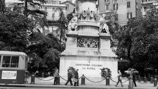 Памятник Христофору Колумбу. Генуя, Италия
