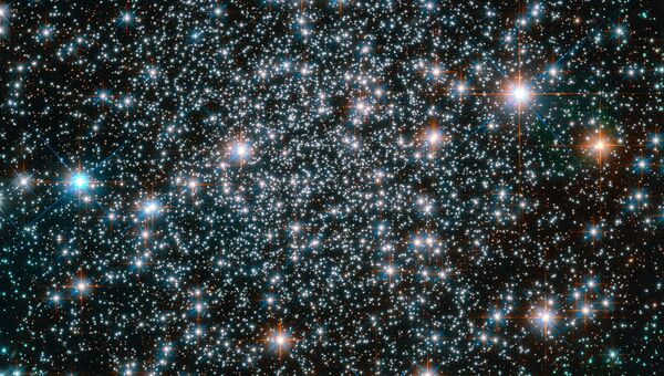 Звезды в скоплении NGC 6496 с необычно высокой концентрацией металлов