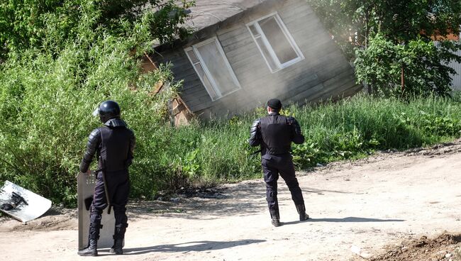 Снос незаконно установленных построек в поселке Плеханово в Тульской области