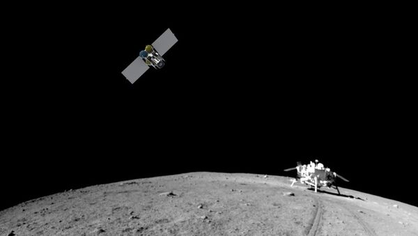 Макет российского спутника, который отправится искать следы астронавтов на Луне