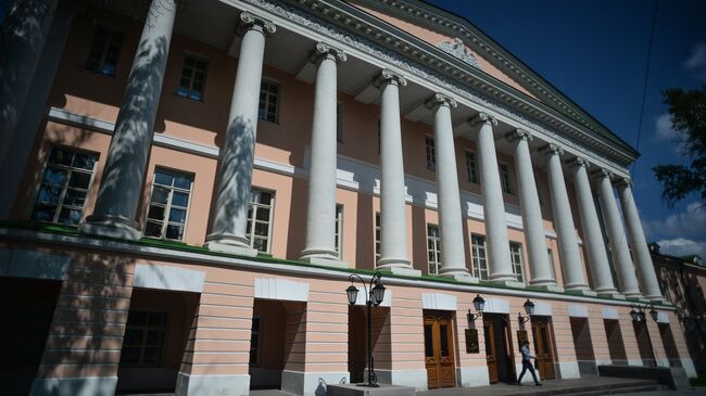 Здание Московской городской Думы на Страстном бульваре в Москве. Архивное фото