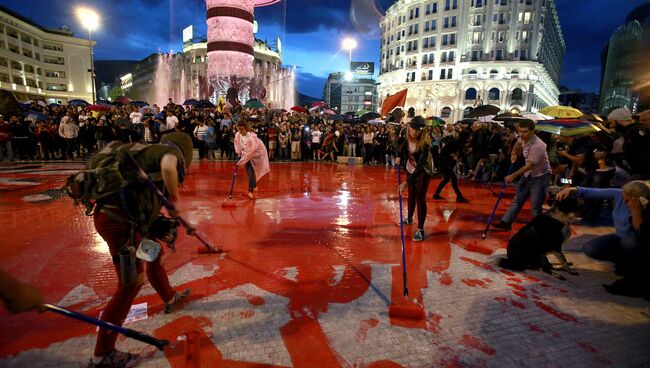 Антиправительственный протест на центральной площади в Скопье, Македония. Архивное фото