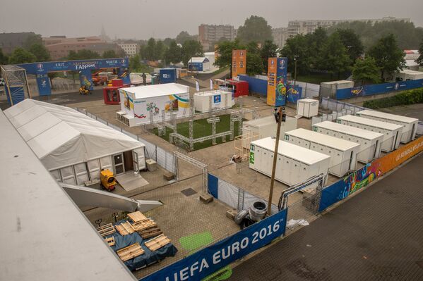 Подготовка к чемпионату Европы по футболу в Лилле