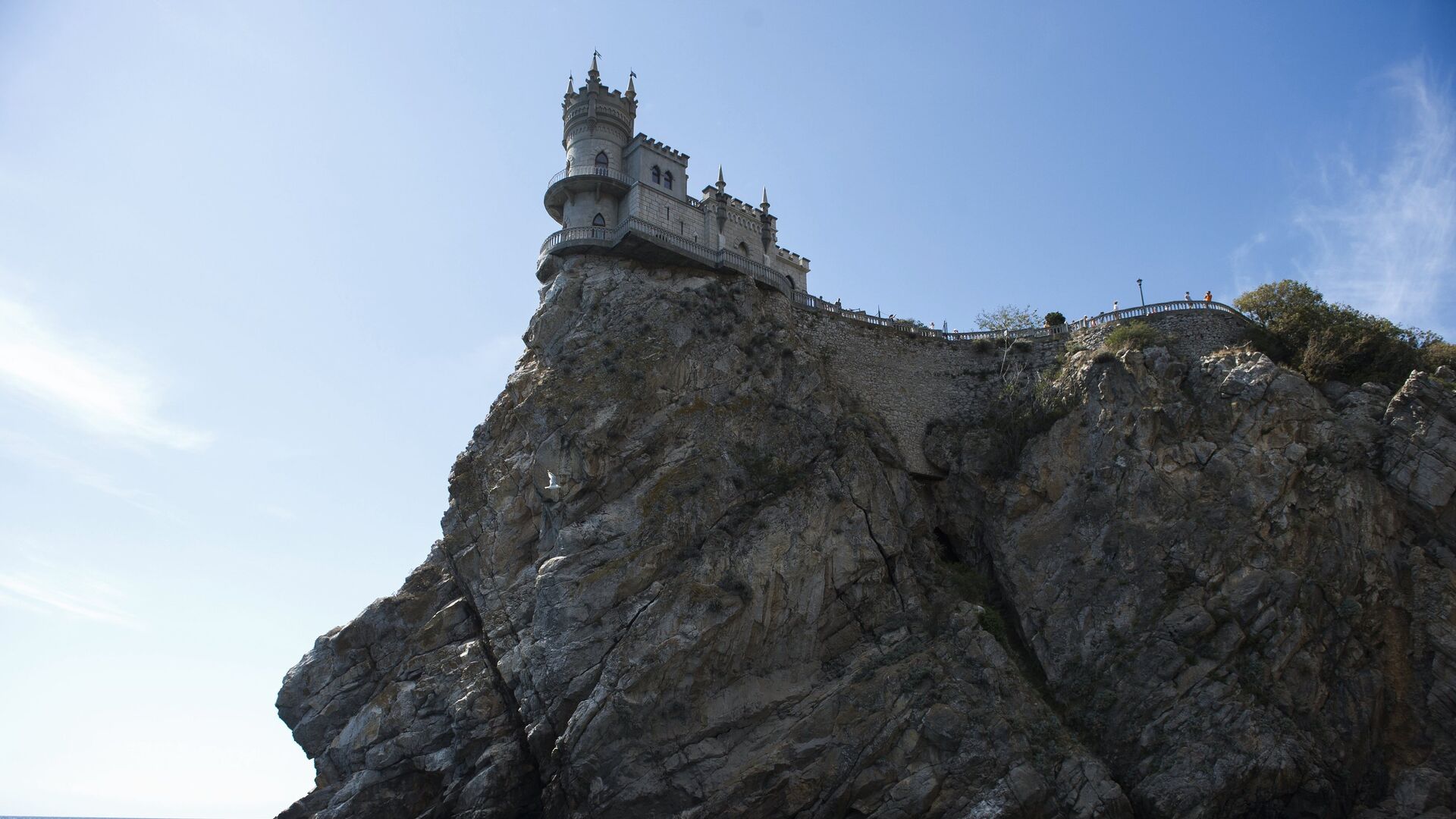 Памятник архитектуры Ласточкино гнездо в Ялтинском районе Крыма. Архивное фото - РИА Новости, 1920, 25.07.2017