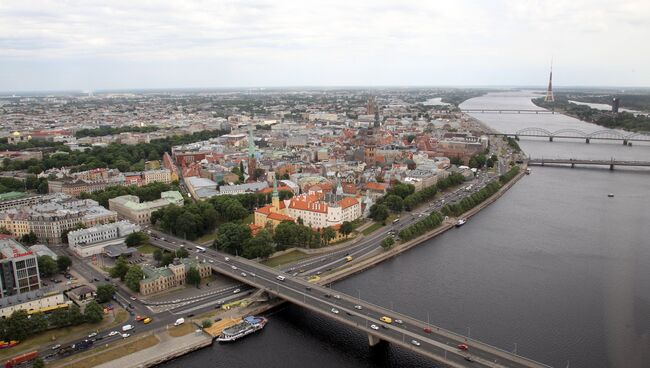 Старый город и Западная Двина в Риге. Архивное фото
