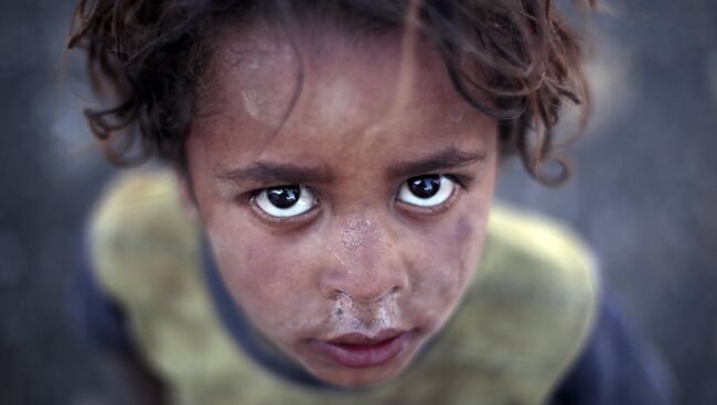 Мальчик в лагере беженцев в Йемене. Архивное фото