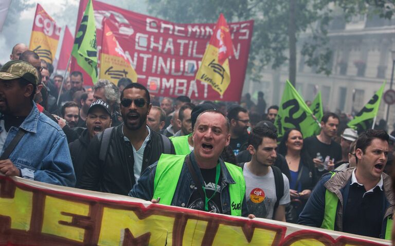 Акции протеста в Париже