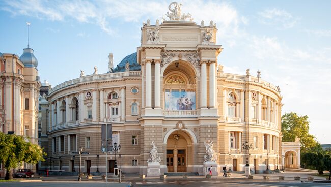 Здание Одесского государственного академического театра оперы и балета. Архивное фото