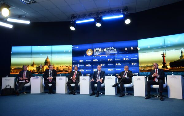 Круглый стол Россия - Индия: новый этап экономического партнерства в рамках ПМЭФ