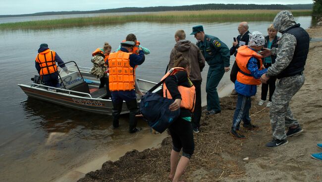 В Карелии во время турпохода погибли дети. Архивное фото