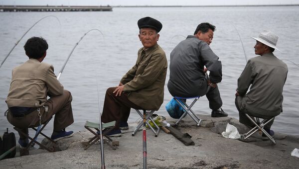 Рыбаки в Северной Корее. Архивное фото