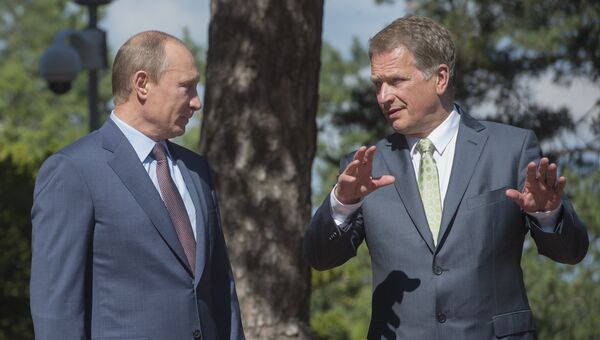 Президент России Владимир Путин и президент Финляндии Саули Ниинисте. Архивное фото