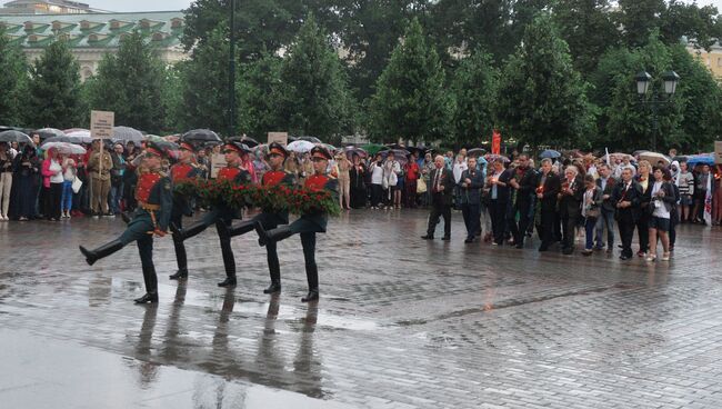 Вахта памяти. Вечный огонь. Архивное фото